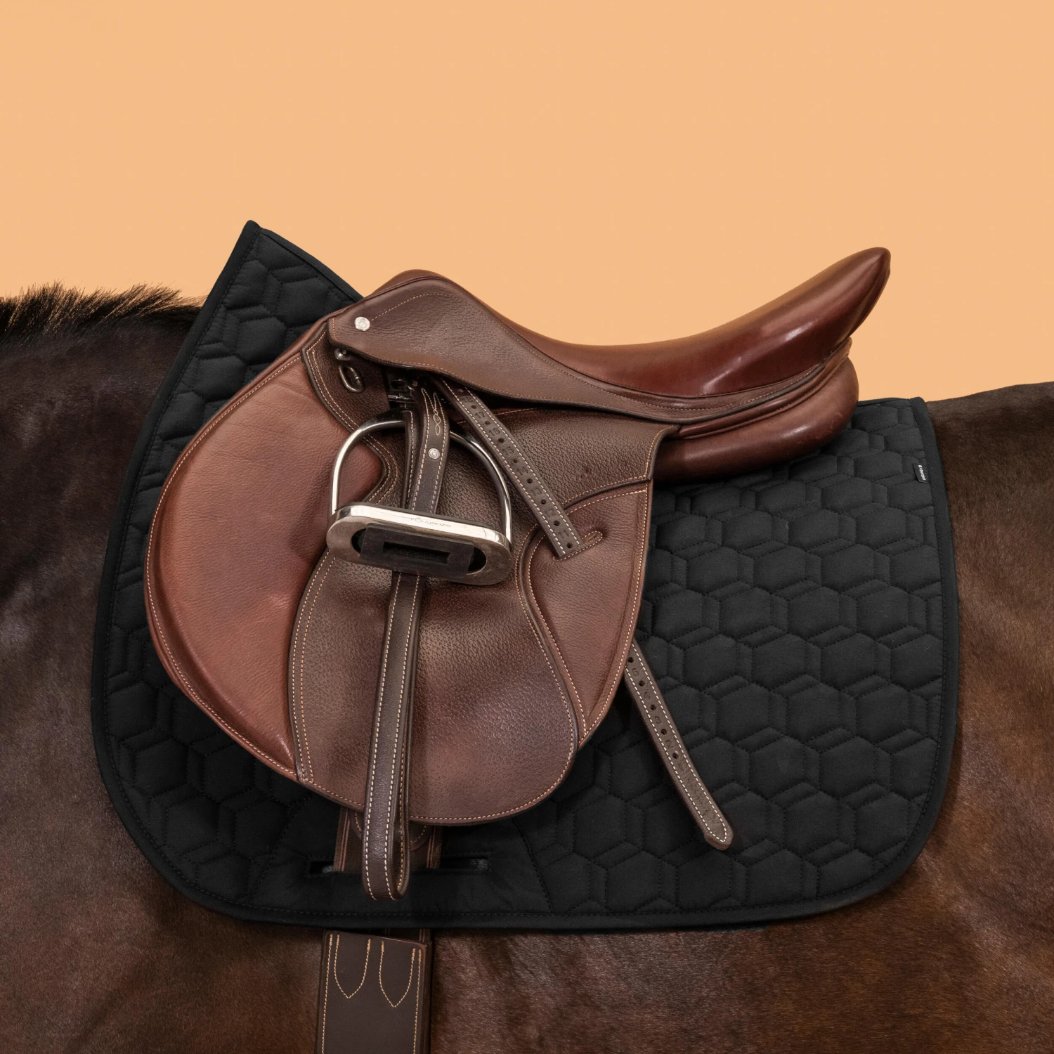 Reversible Horse Riding Saddle Cloth For Horse And Pony 500 3 Reversible Horse Riding Saddle Cloth For Horse And Pony 500 - Image 3