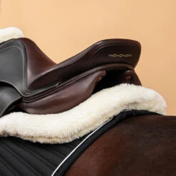 Synthetic Sheepskin Saddle Pad 900 -Pro Rider Shop k749c40939b40c1f3e52319ca3c33cfeb
