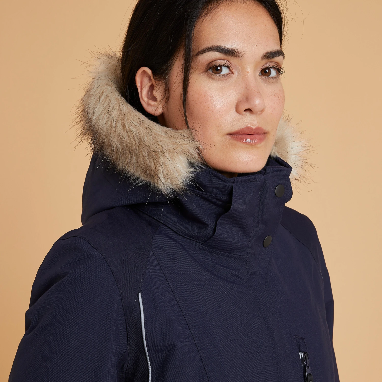 Women's Warm And Waterproof Horse Riding Jacket 580 3 Women's Warm And Waterproof Horse Riding Jacket 580 - Image 3