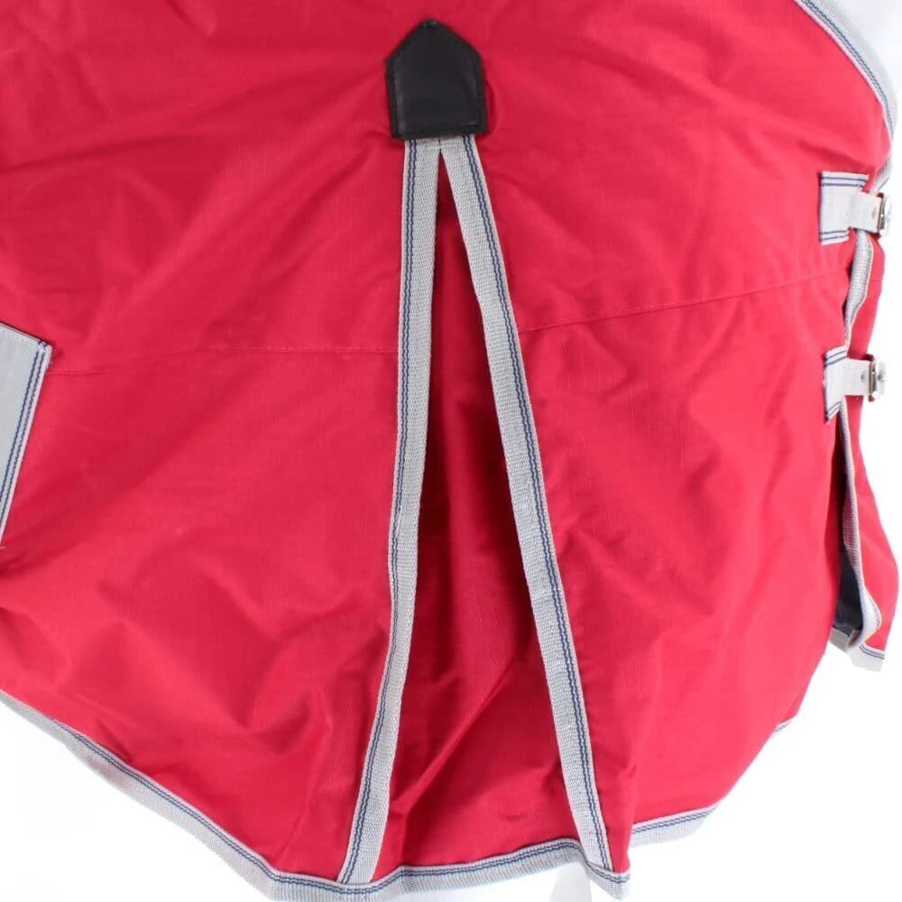 Weatherbeeta Comfitec Classic Combo Neck Horse Turnout Rug (Red/Silver/Navy) 4 Weatherbeeta Comfitec Classic Combo Neck Horse Turnout Rug (Red/Silver/Navy) - Image 4
