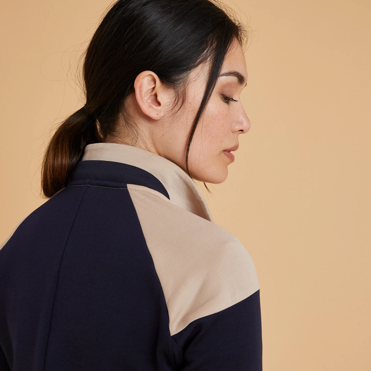 Women's Zipped Horse Riding Sweatshirt 900 5 Women's Zipped Horse Riding Sweatshirt 900 - Image 5